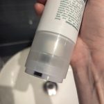 Shampoo Anti-Yellow & Bulbes Saines – Neutralise les teintes jaunes, éclaircit les cheveux blonds et gris 200ml photo review